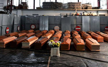 Włochy: Już prawie 11 tys. ofiar COVID-19. Najmniej nowych zakażeń od trzech dni