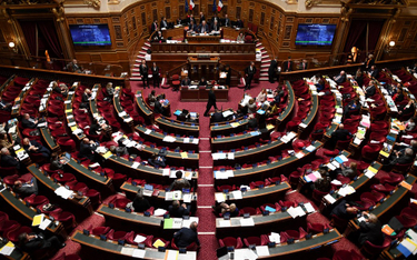 Francuski Senat głosował za podniesieniem wieku emerytalnego do 64 lat