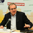 Od 2019 r. Radzie przewodniczy dziennikarz i zwolennik wojny Walery Fadejew