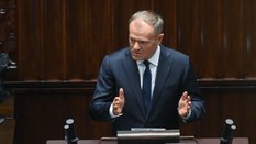 Premier Donald Tusk na sali obrad Sejmu w Warszawie