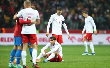 Polacy po meczu grupy E eliminacji piłkarskich mistrzostw Europy z Czechami