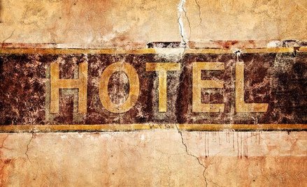 Hotel w ruinie, ale stawka podatku od nieruchomości bez zmian