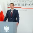 Wiceminister sprawiedliwości Sebastian Kaleta podczas konferencji prasowej w siedzibie ministerstwa 