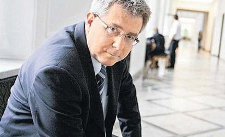 Ryszard Czarnecki (PiS) ma pięć mieszkań: cztery z nich wycenił na 800 tys. zł, piąte, 120-metrowe w