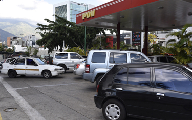Wenezuela reglamentuje paliwa
