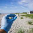 Niedopałki zanieczyszczają morza i oceany w takim samym stopniu jak butelki plastikowe czy jednorazo
