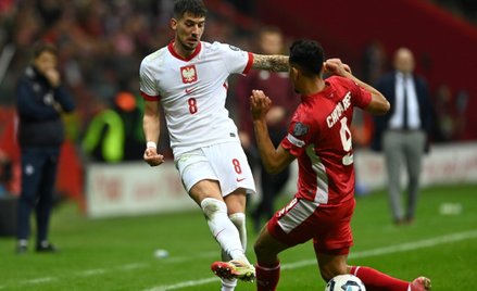 Jakub Moder podczas meczu eliminacyjnego piłkarskich mistrzostw świata Polska - Malta