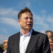 Elon Musk pyta użytkowników Twittera, czy ma odejść, ale sam od dawna szuka następcy