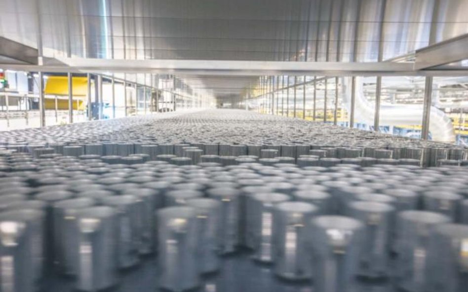 Grupa CANPACK jest globalnym producentem opakowań