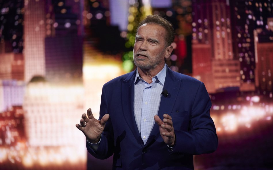 Aktor Arnold Schwarzenegger nie reklamował robotów. Przemawiał na otwarciu Consumer Electronics Show