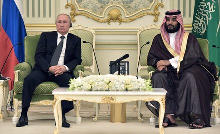 Prezydent Rosji Władimir Putin na spotkaniu z następcą tronu Arabii Saudyjskiej księciem Mohammedem 
