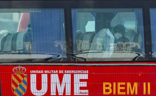Pasażerowie MV Hondius po opuszczeniu statku