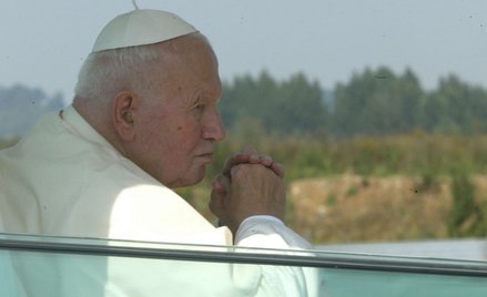 Sondaż: Jak Polacy oceniają dziś Jana Pawła II?