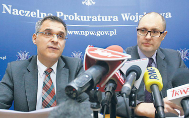 Płk Ireneusz Szeląg i płk Zbigniew Rzepa na specjalnej konferencji