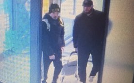 Funkcjonariusze liczą na sygnały od osób, które rozpoznają postacie z monitoringu lub posiadają wied