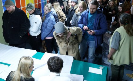 Na wybory prezydenckie może jeszcze starczyć energii pożyczonej z poprzedniej kampanii – uważa Przem