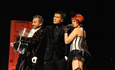 Magdalena Płaneta ( Hella), Jakub Papuga (Behemot) Piotr B. Dąbrowski (Woland)