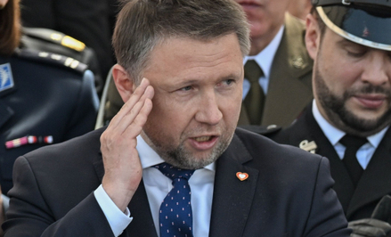 Wystąpienie szefa MSWiA Marcina Kierwińskiego podczas obchodów Dnia Strażaka wzbudziło kontrowersje