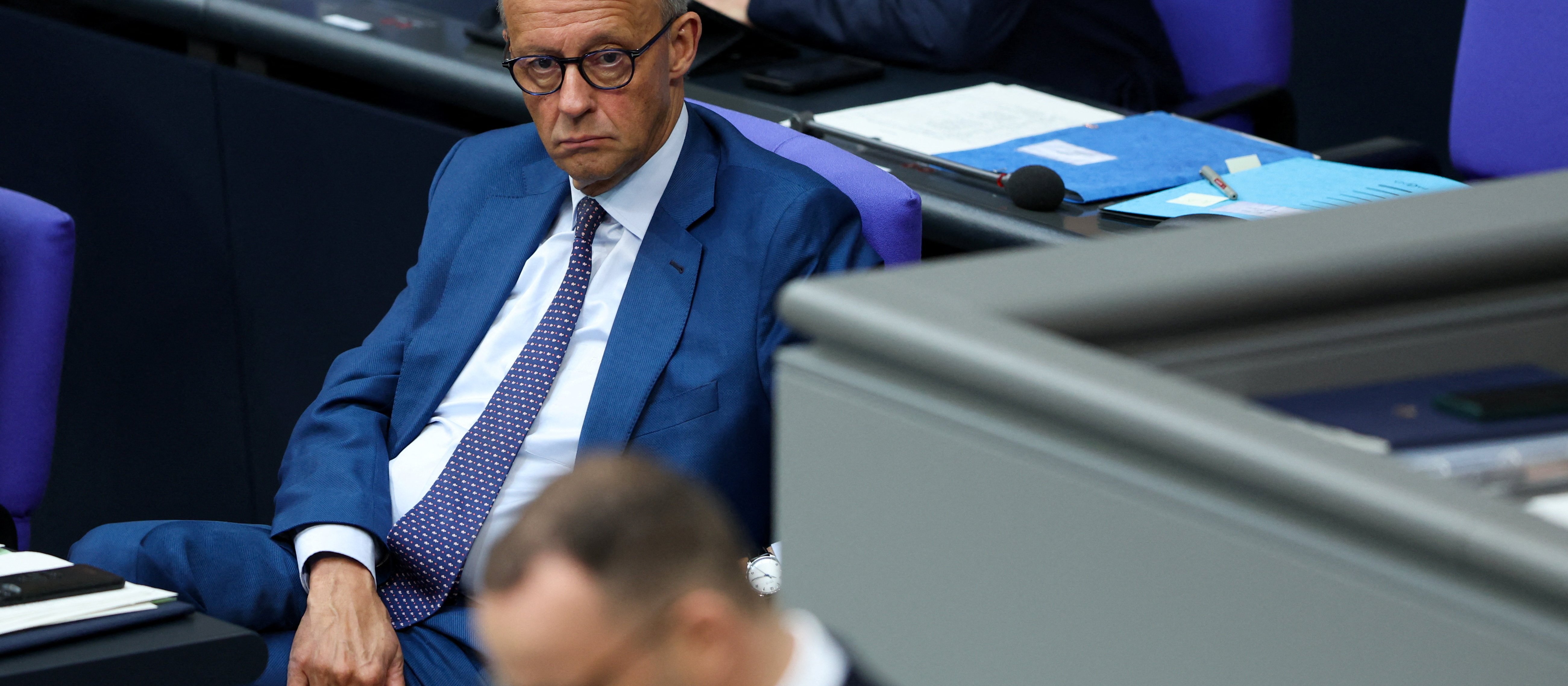 Kanclerz Niemiec chce odejścia bliskiego sojusznika. Powodem surogacja