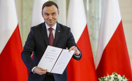 RMF FM: szczegóły nowych ustaw prezydenta Dudy ws. sądów