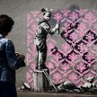 Banksy krytykuje politykę Francji. Sześć nowych murali