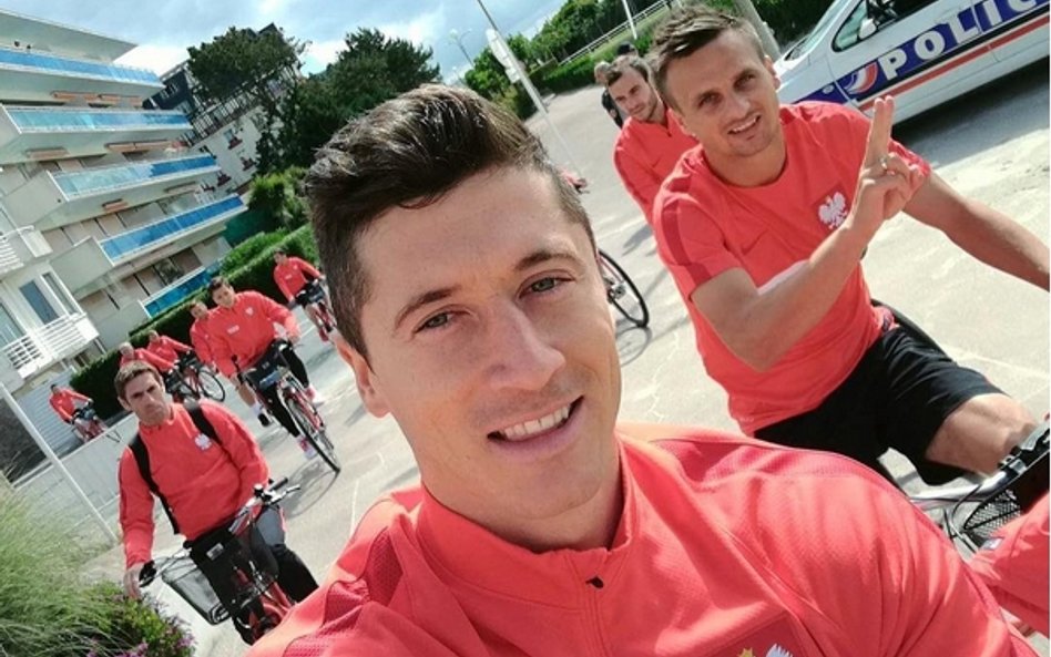 Kadra odpoczywa: Zamiast piłki, rowery i golf