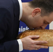 Władysław Kosiniak-Kamysz odwołuje się do chrześcijańskich wartości, ale potrafi powiedzieć także os