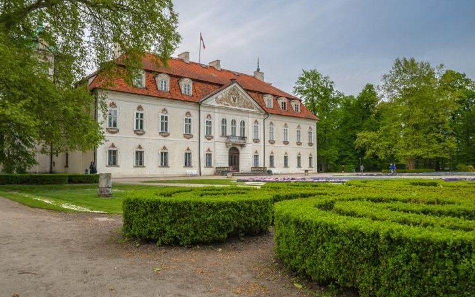 W nieborowskim pałacu kręcono zdjęcia  do „Akademii Pana Kleksa”.