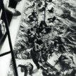 Załoga brytyjskiego krążownika „Dorsetshire” ratuje rozbitków z zatopionego „Bismarcka”, 27 maja 194