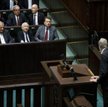 Polscy politycy nie traktują się jak oponenci, tylko jak wrogowie