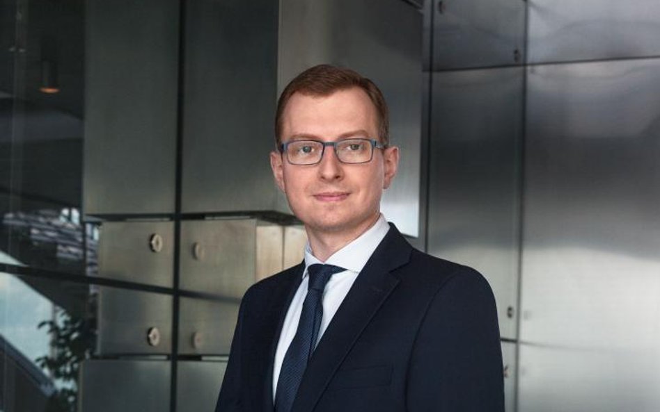 Piotr Tatara, Senior Associate, Baker McKenzie