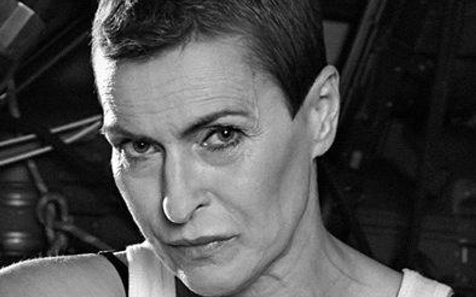 Danuta Stenka jako Matka Courage.