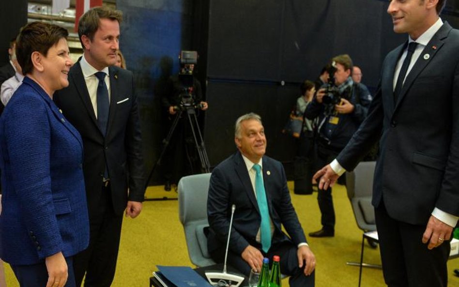 Premier Szydło i prezydent Macron na szczycie UE w Tallinie