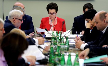 Posłowie PiS zaakceptowali kilka poprawek opozycji.