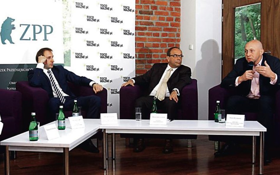 Płatności kartą to nie tylko wygoda, ale ograniczenie szarej strefy. W Polsce obrót bezgotówkowy to 
