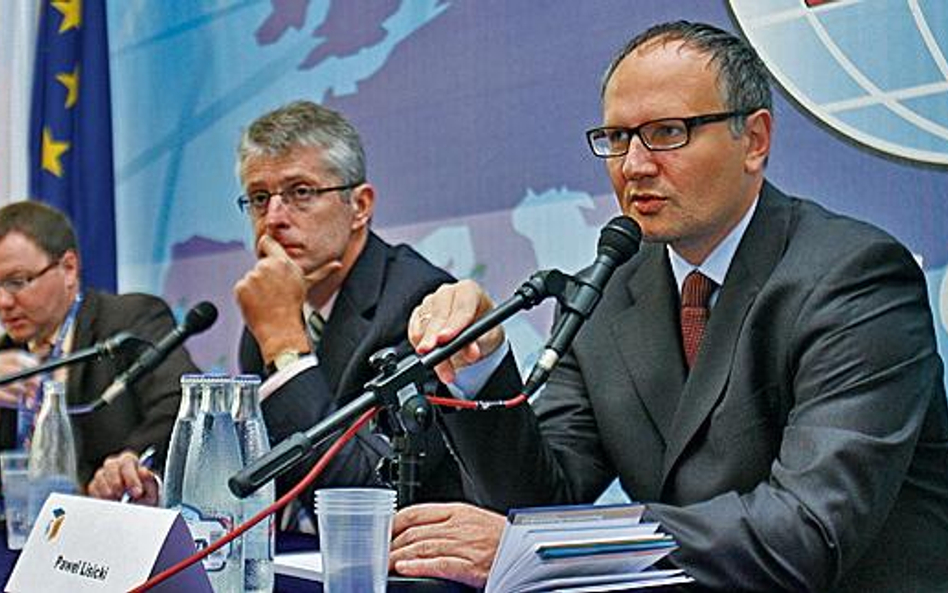 From the right: Paweł Lisicki Editor in Chief of the „Rz”, Jan Cieński from the „FT” and Martin Ehl 