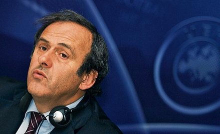 Michel Platini już nie straszy. Jego styczniowa groźba odebrania organizacji turnieju podziałała, pr
