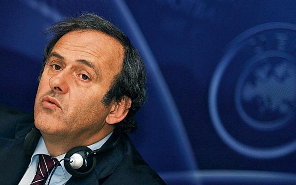 Michel Platini już nie straszy. Jego styczniowa groźba odebrania organizacji turnieju podziałała, pr