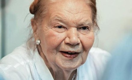 Nowy tom Julii Hartwig to 39 wierszy napisanych przez poetkę w ostatnim czasie