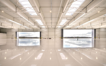 Gdańskie lotnisko ma nowy hangar. „Podążamy za trendami i oczekiwaniami klientów”