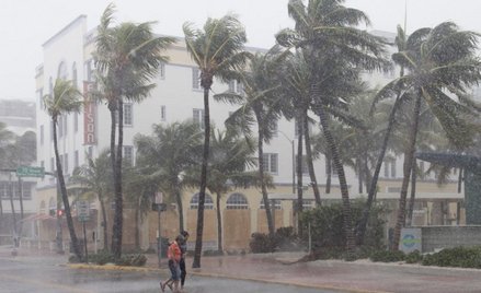 Polacy z Karaibów: Nie przeżyjemy huraganu