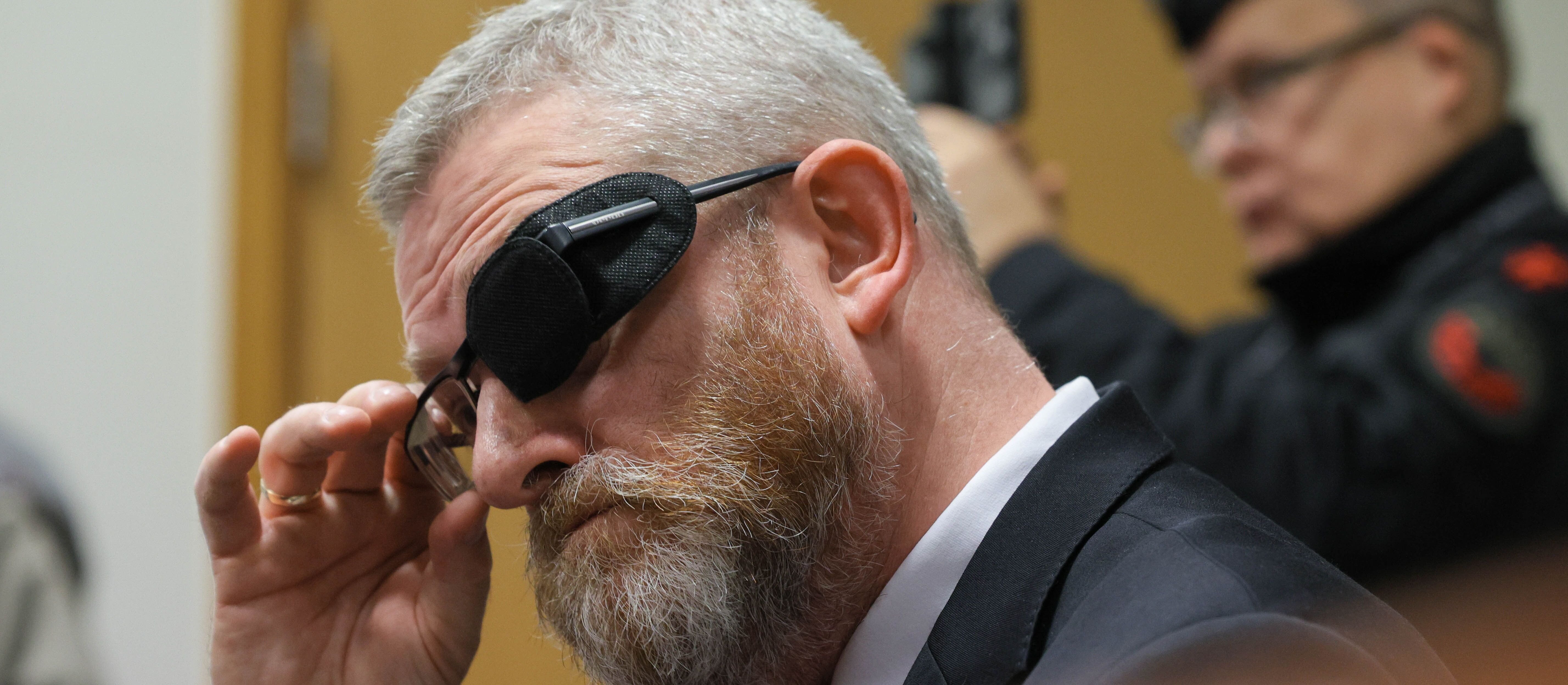 TikTok usuwa kolejne filmy Grzegorza Brauna. „Nie zezwalamy na mowę nienawiści”