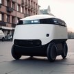 Robot dowożący jedzenie zniszczył samochód i uciekł z miejsca zdarzenia