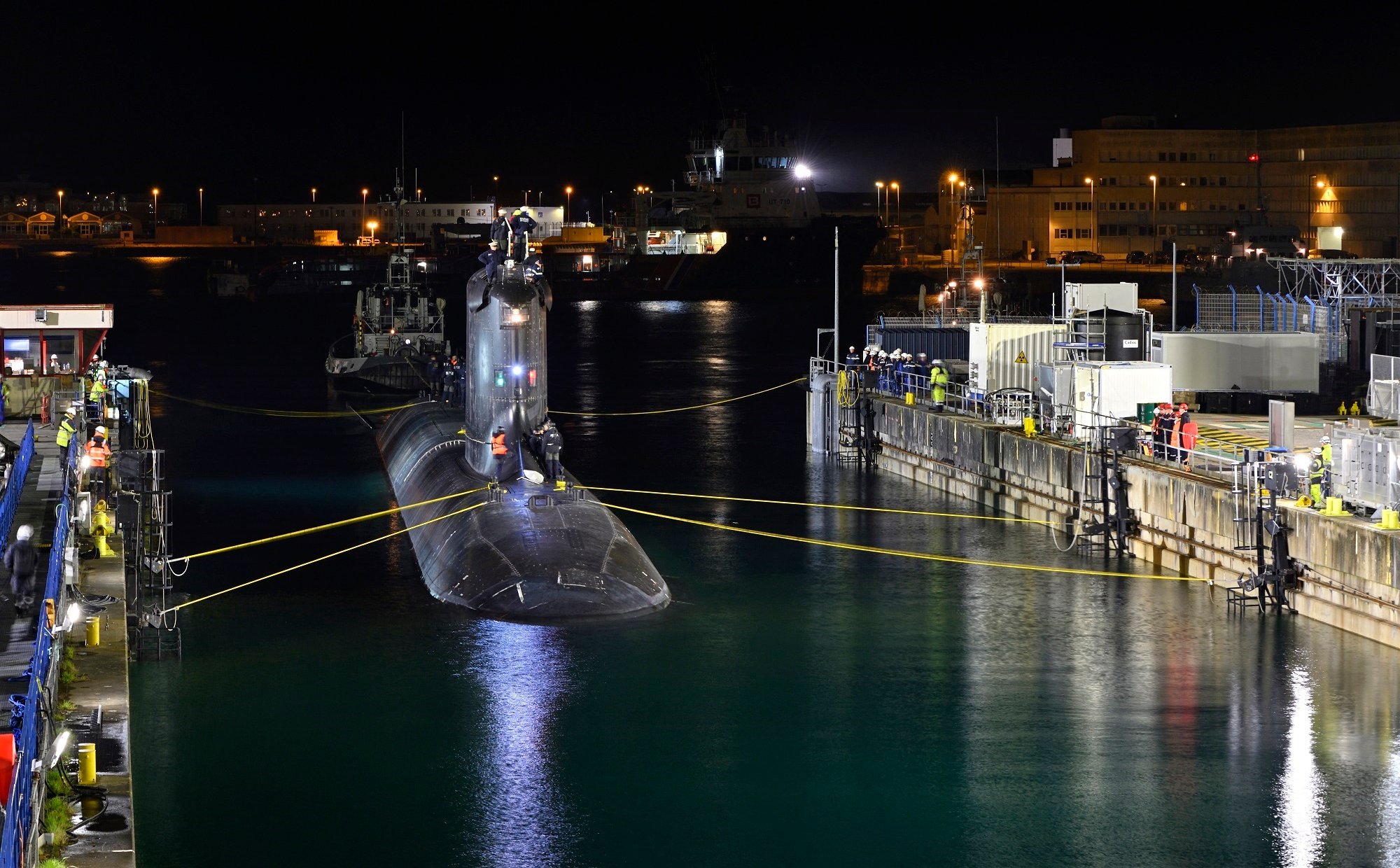 Zażarta walka o sprzedaż okrętów podwodnych Polsce. Rząd się nie spieszy