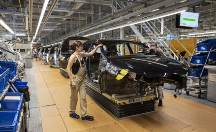 Niemcy atrakcyjnym regionem przemysłowym. USA liderem