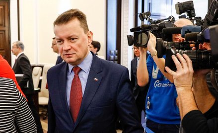 Mariusz Błaszczak ucina spekulacje. "To ja ustalam politykę kadrową"