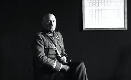 Brat Stanisław Szeptycki: wygolony.