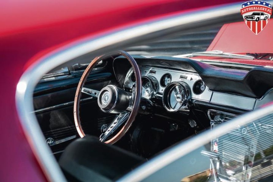 Zaglądamy przez szybkę i szczęka opada!