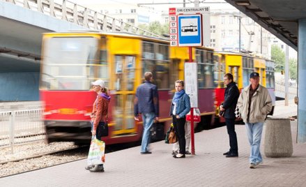 Sąd: kontroler powinien umożliwić kupienie biletu u motorniczego