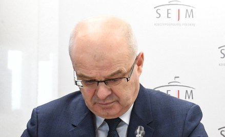 Gen. Waldemar Skrzypczak: Niemal połowa polskiej armii stoi na granicy, zamiast szkolić się do wojny